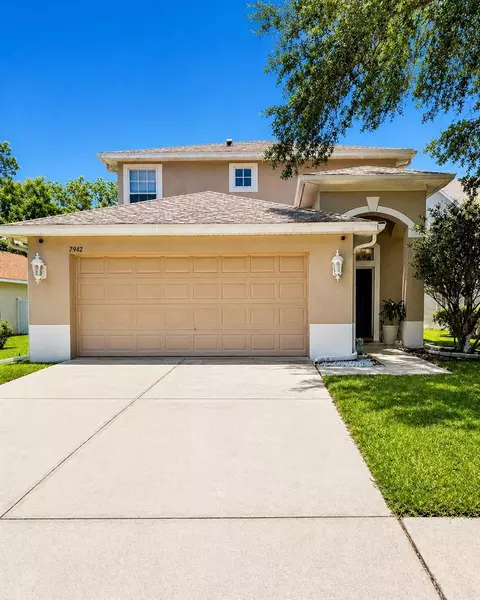 7942 Endless Summer Ct, Land O Lakes, FL 34637