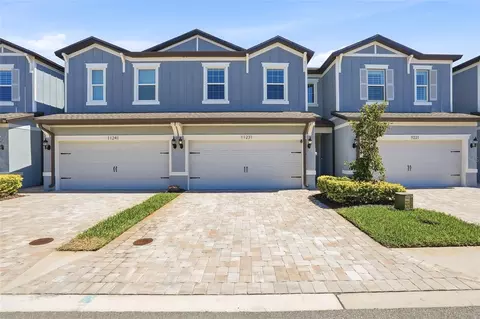 11231 Beach Walk Way NE, Saint Petersburg, FL 33716