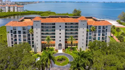 4780 Dolphin Cay Ln S #404, Saint Petersburg, FL 33711