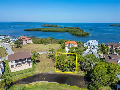 N Pointe Alexis Drive, Tarpon Springs, FL 34689
