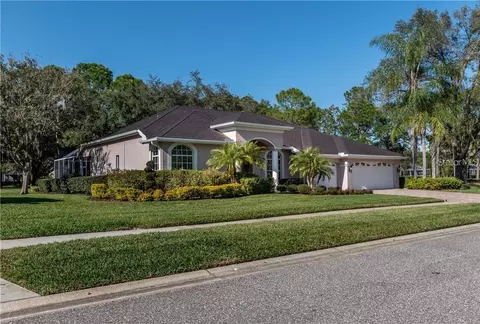 5124 Rolling Fairway Dr, Valrico, FL 33596
