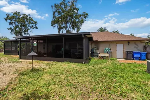 Exterior - 2935 Forest Cir, Seffner, FL 33584 photo 10 of 11