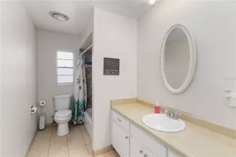 Bath - 2935 Forest Cir, Seffner, FL 33584 photo 2 of 2