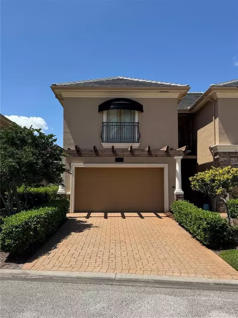 644 Saxony Blvd, Saint Petersburg, FL 33716