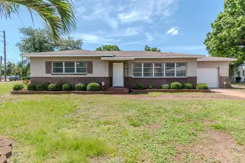 5800 21st Ave S, Gulfport, FL 33707