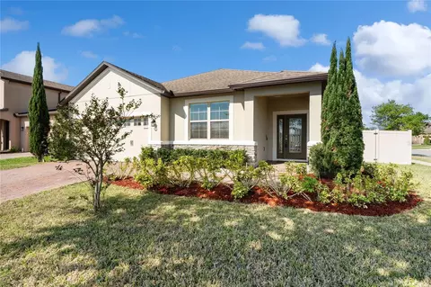 Exterior - 1110 Umbria Ln, Saint Cloud, FL 34771 photo 2 of 9