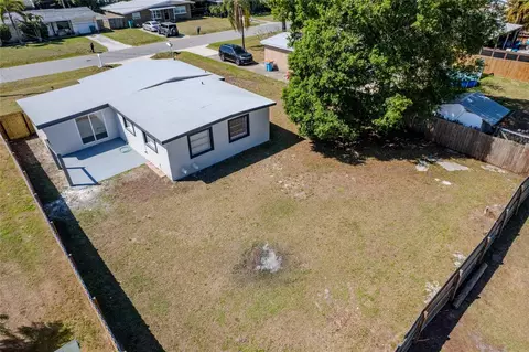 View/Area - 10889 124th Ave, Largo, FL 33778 photo 12 of 16