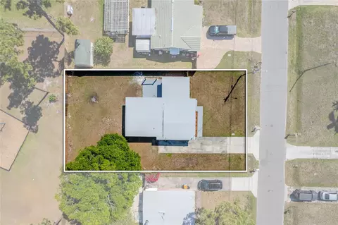View/Area - 10889 124th Ave, Largo, FL 33778 photo 5 of 16