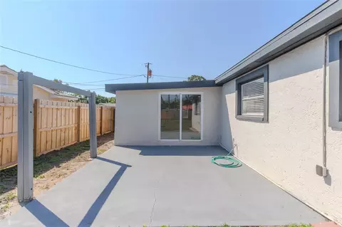 Exterior - 10889 124th Ave, Largo, FL 33778 photo 17 of 18