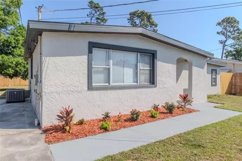 Exterior - 10889 124th Ave, Largo, FL 33778 photo 3 of 18