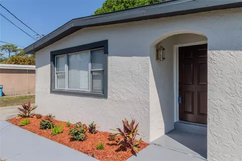 Exterior - 10889 124th Ave, Largo, FL 33778 photo 8 of 18