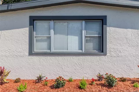 Exterior - 10889 124th Ave, Largo, FL 33778 photo 9 of 18