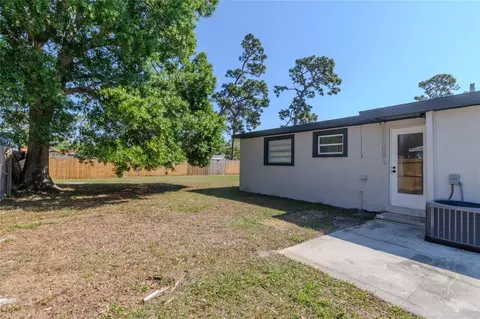 Exterior - 10889 124th Ave, Largo, FL 33778 photo 10 of 18