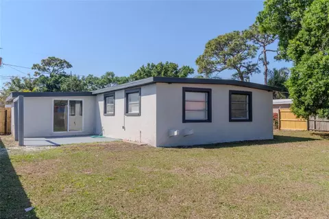 Exterior - 10889 124th Ave, Largo, FL 33778 photo 15 of 18