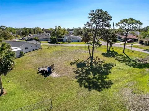 Indies Drive, Hudson, FL 34667 photo 4