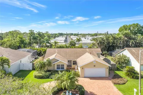 1770 Glen Lakes Blvd N, Saint Petersburg, FL 33702