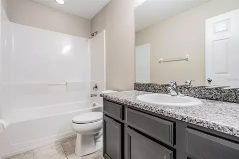 Bath - 7012 Holly Heath Dr, Riverview, FL 33578 photo 2 of 6