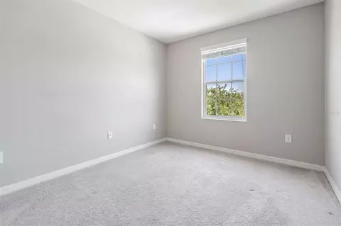 Bedroom - 7012 Holly Heath Dr, Riverview, FL 33578 photo 4 of 6