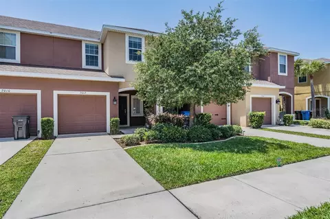 Exterior - 7012 Holly Heath Dr, Riverview, FL 33578 photo 5 of 7