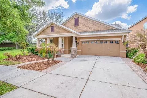 15721 Oakleaf Run Dr, Lithia, FL 33547