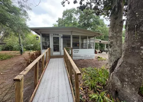 2940 NE 146th Ter, Silver Springs, FL 34488