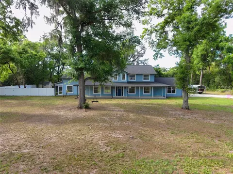 2119 Shady Oaks Dr, Valrico, FL 33594