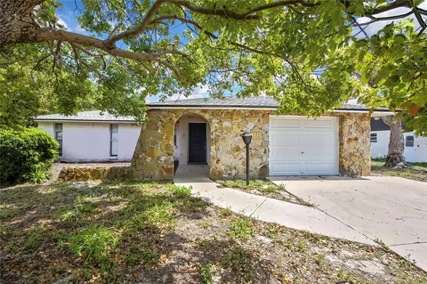 8738 Robilina Rd, Port Richey, FL 34668