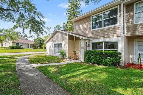 14733 Pine Glen Cir, Lutz, FL 33559