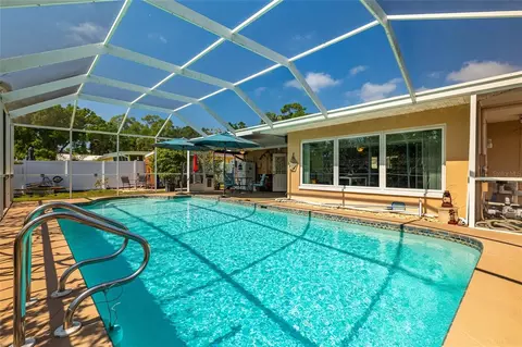 Exterior - 1365 Windsor Dr, Clearwater, FL 33756 photo 10 of 16