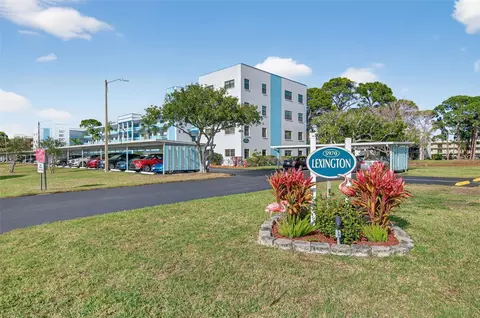 5970 80th St N #102, Saint Petersburg, FL 33709