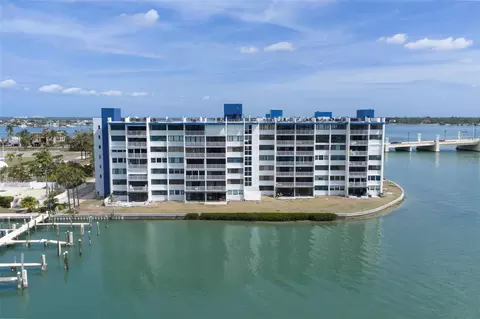 450 Treasure Island Cswy #105, Treasure Island, FL 33706