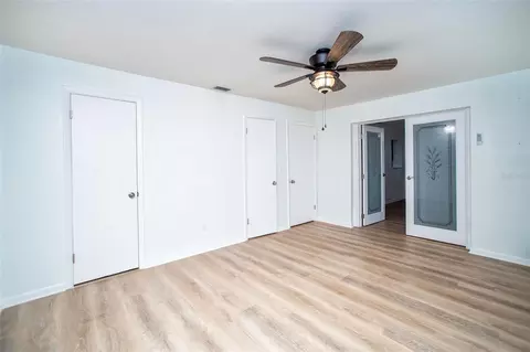 Bedroom - 989 8th Ave NE, Largo, FL 33770 photo 2 of 4