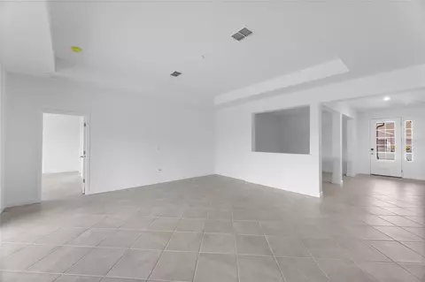 Living - 18384 Legacy Preserve Dr, Parrish, FL 34219 photo 1 of 5