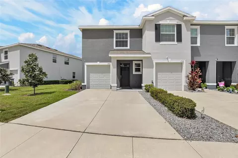 6946 Breezy Palm Dr, Riverview, FL 33578