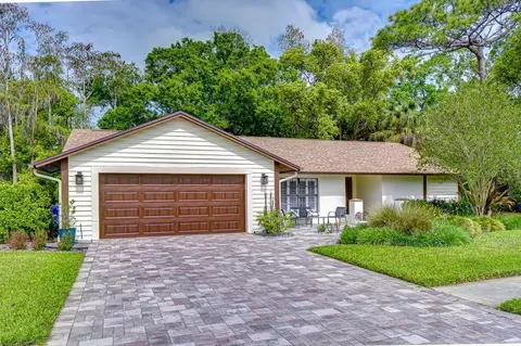 16704 Vallely Dr, Tampa, FL 33618