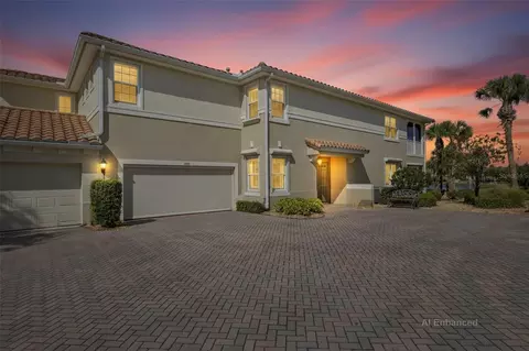 1351 Emerald Dunes Dr #1351, Sun City Center, FL 33573