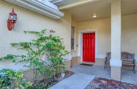 648 Spring Lake Cir, Tarpon Springs, FL 34688