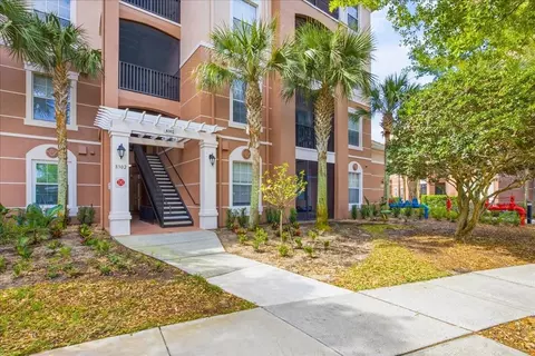 8302 Portofino Dr #101, Davenport, FL 33896