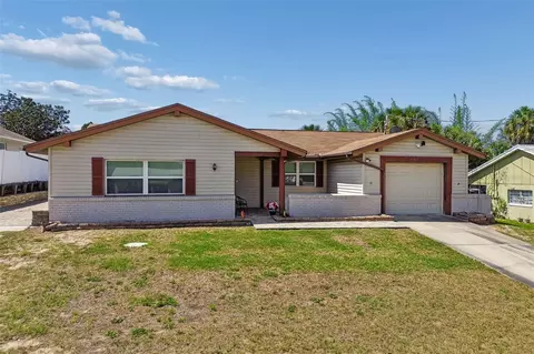 5478 Waycross Dr, Spring Hill, FL 34606