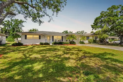 700 Spencer Ave, Clearwater, FL 33756