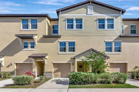4551 Tuscan Loon Dr, Tampa, FL 33619