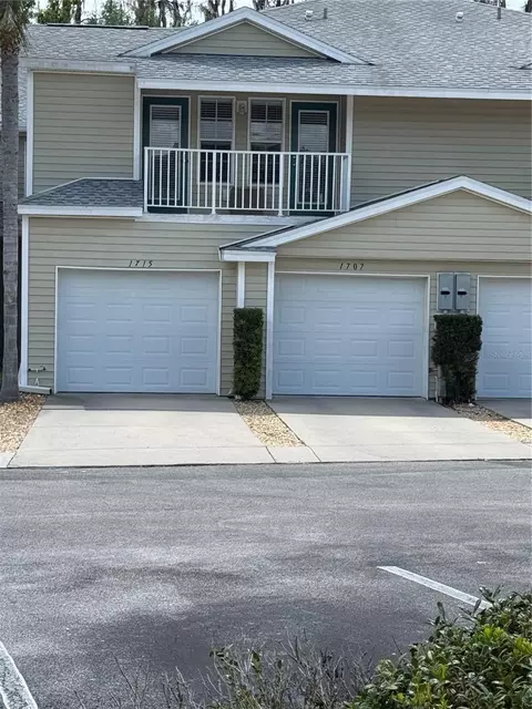 1715 Hammocks Ave #1715, Lutz, FL 33549