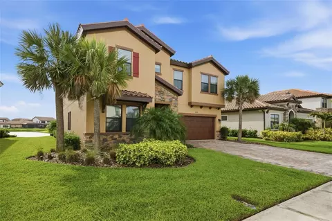 Exterior - 8310 Carrhill Pl, Parrish, FL 34219 photo 4 of 15