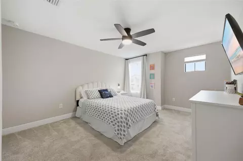 Bedroom - 8310 Carrhill Pl, Parrish, FL 34219 photo 6 of 10
