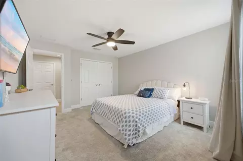 Bedroom - 8310 Carrhill Pl, Parrish, FL 34219 photo 7 of 10