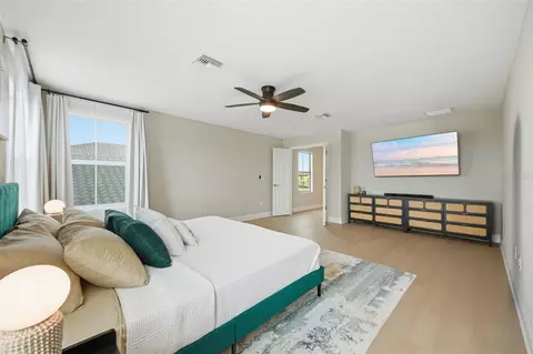 Bedroom - 8310 Carrhill Pl, Parrish, FL 34219 photo 5 of 10