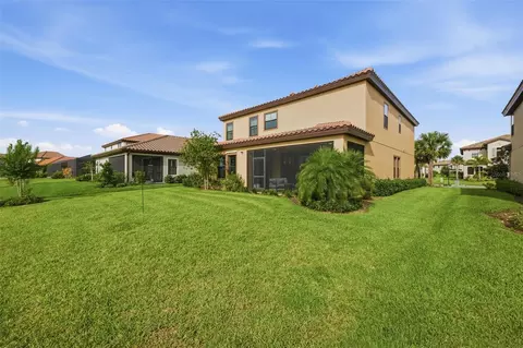 Exterior - 8310 Carrhill Pl, Parrish, FL 34219 photo 7 of 15