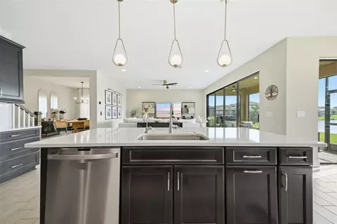 Kitchen - 8310 Carrhill Pl, Parrish, FL 34219 photo 6 of 7