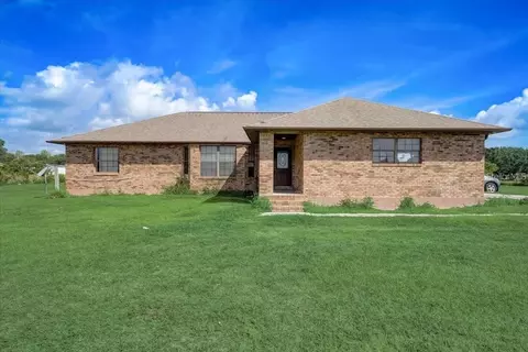 2950 Flounder Creek Rd, Mims, FL 32754