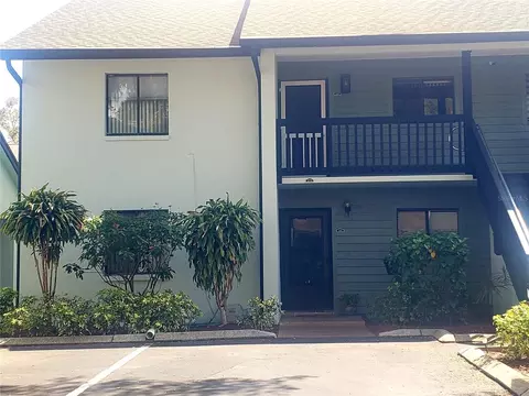 3710 Greenery Ct #110, Tampa, FL 33618